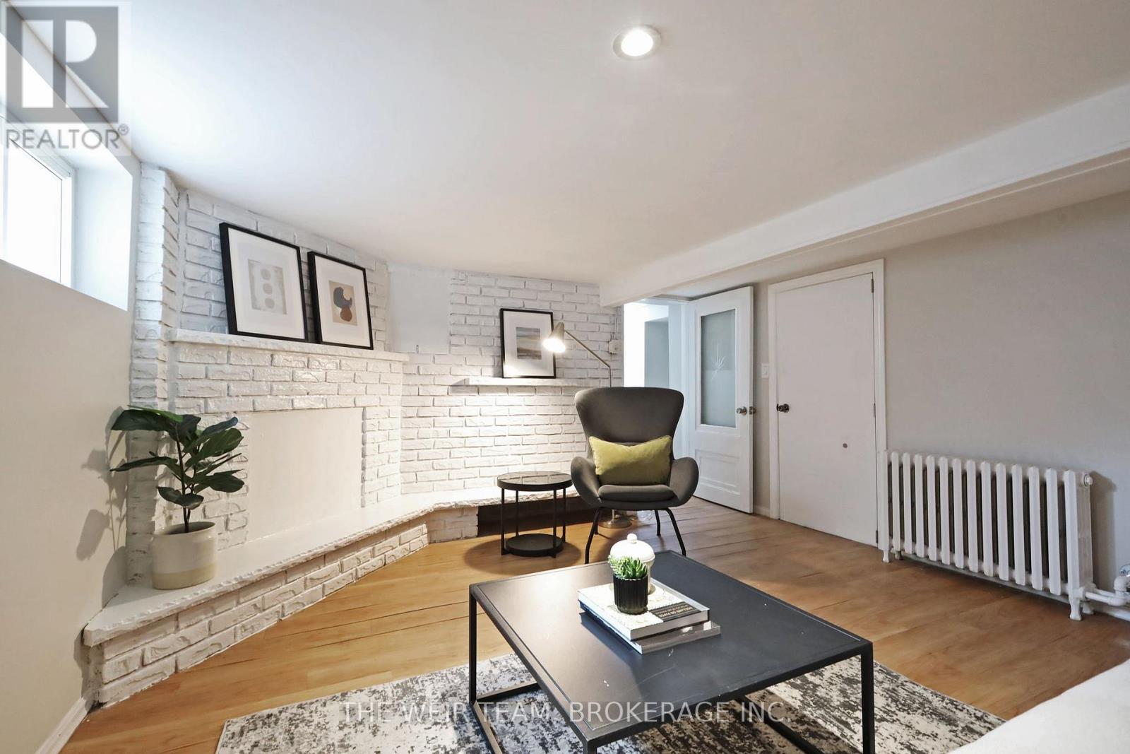157 Mortimer Avenue, Toronto, Ontario  M4J 2C4 - Photo 36 - E12477627