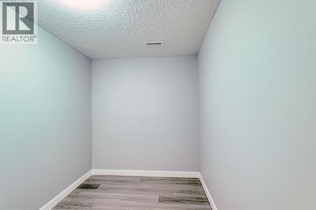 24 Rundleson Way Ne, Calgary, Alberta  T1Y 3N6 - Photo 33 - A2261697