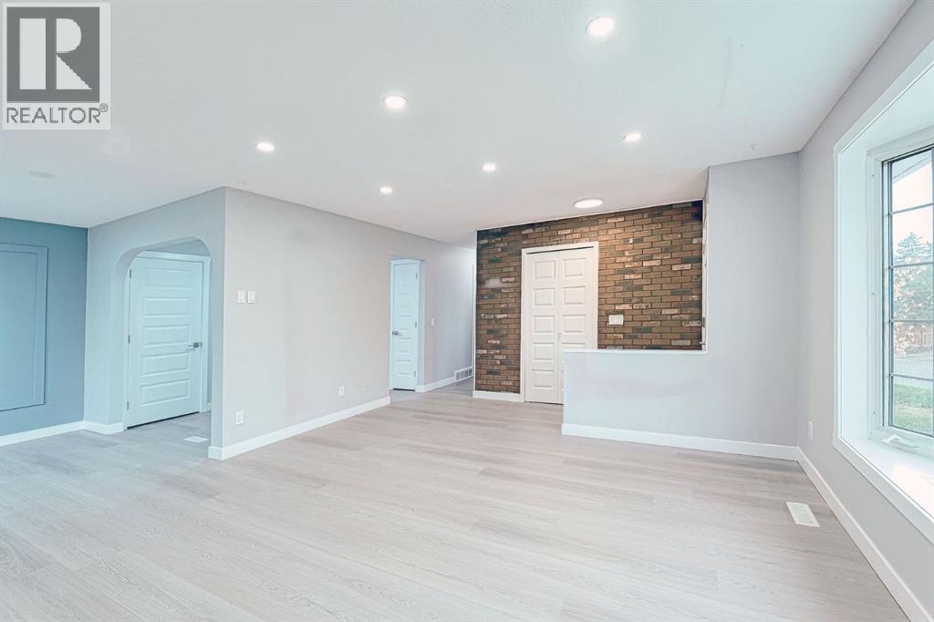 24 Rundleson Way Ne, Calgary, Alberta  T1Y 3N6 - Photo 12 - A2261697