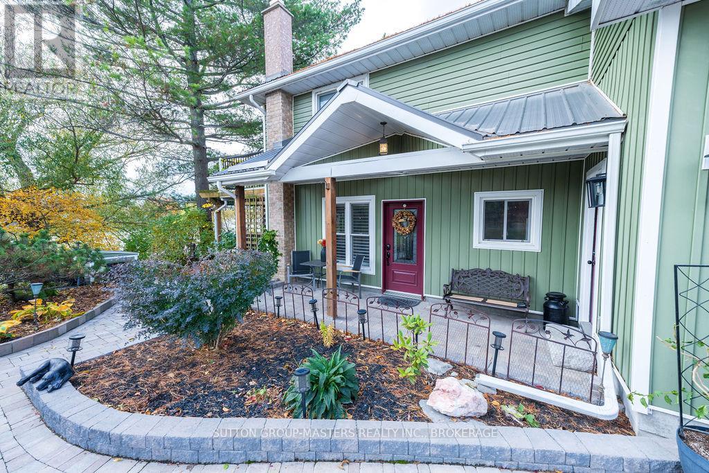 772 Stephentown Lane, Kingston (City North Of 401), Ontario  K7L 4V3 - Photo 2 - X12477644