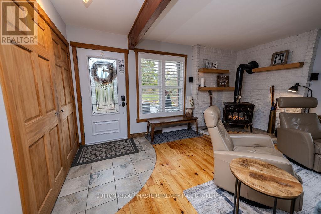772 Stephentown Lane, Kingston (City North Of 401), Ontario  K7L 4V3 - Photo 22 - X12477644