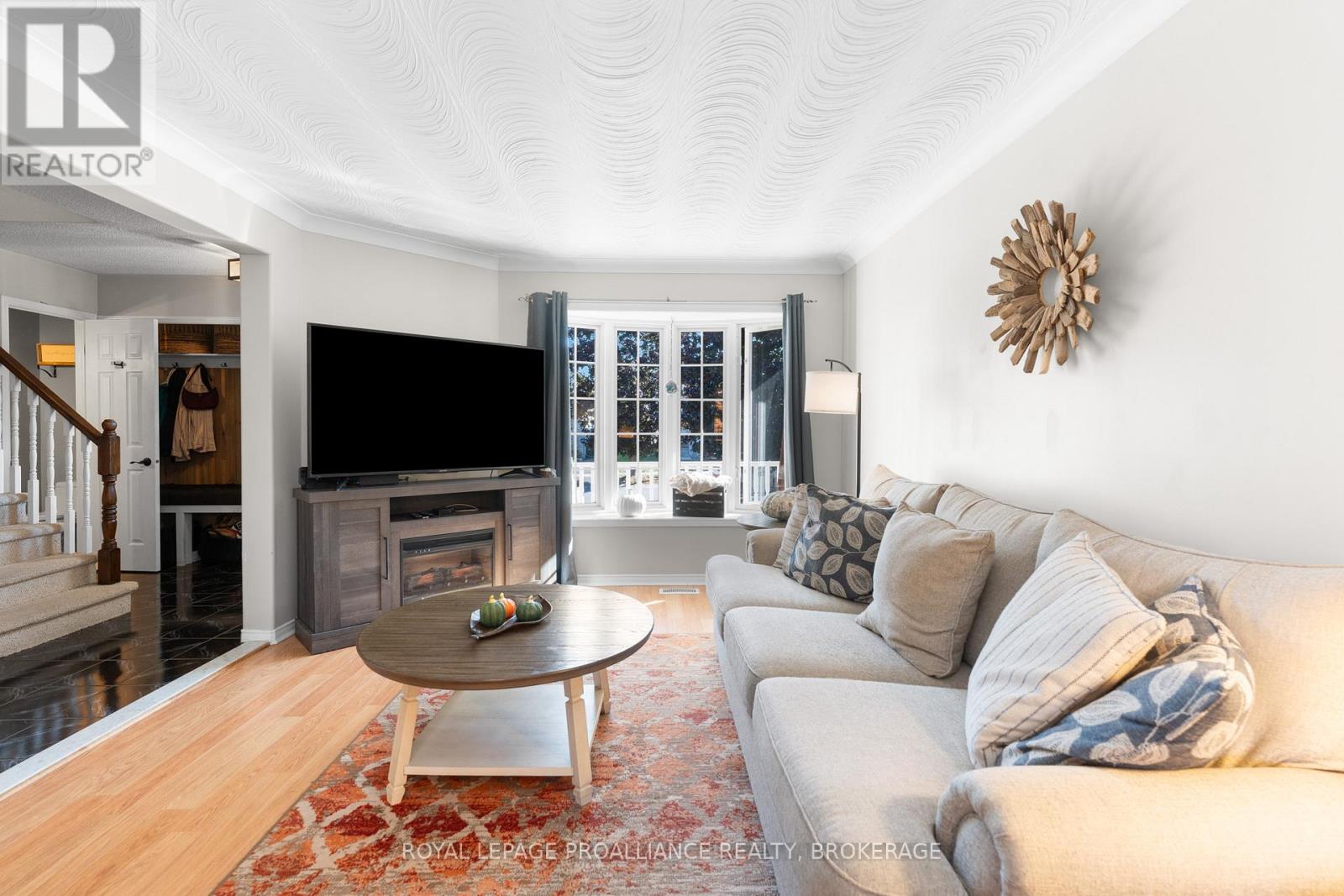 991 Waterbury Crescent, Kingston (City Southwest), Ontario  K7M 8V4 - Photo 8 - X12477657