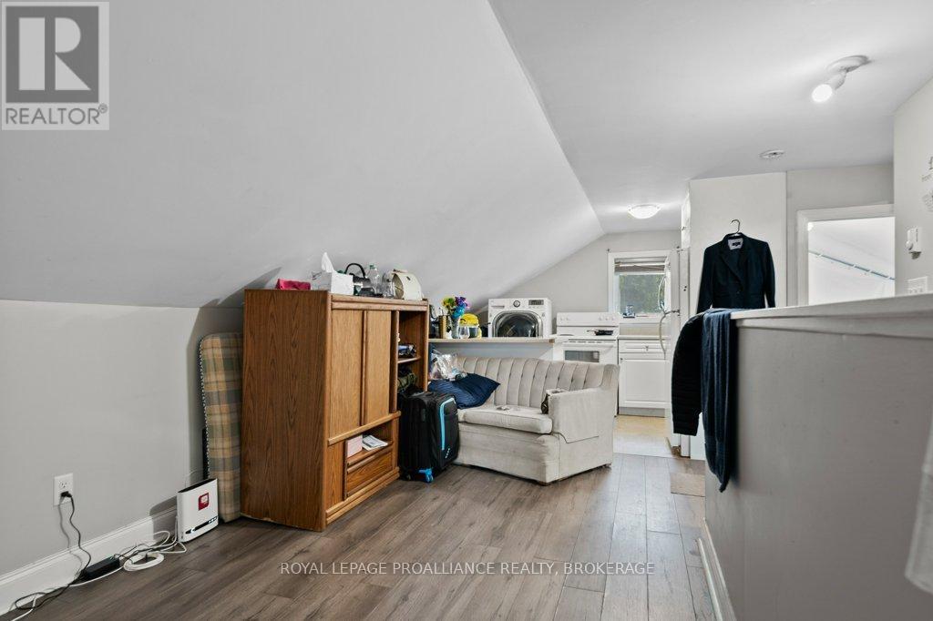 1348 Princess Street, Kingston (West Of Sir John A. Blvd), Ontario  K7M 3E2 - Photo 14 - X12477678