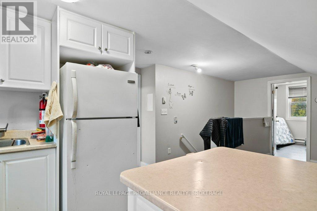 1348 Princess Street, Kingston (West Of Sir John A. Blvd), Ontario  K7M 3E2 - Photo 16 - X12477678