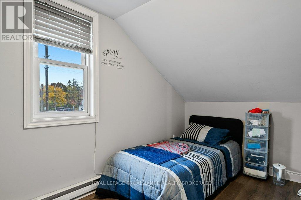 1348 Princess Street, Kingston (West Of Sir John A. Blvd), Ontario  K7M 3E2 - Photo 21 - X12477678