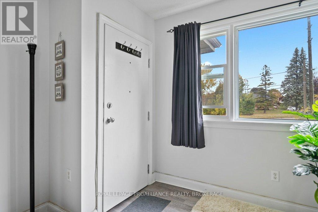 1348 Princess Street, Kingston (West Of Sir John A. Blvd), Ontario  K7M 3E2 - Photo 3 - X12477678