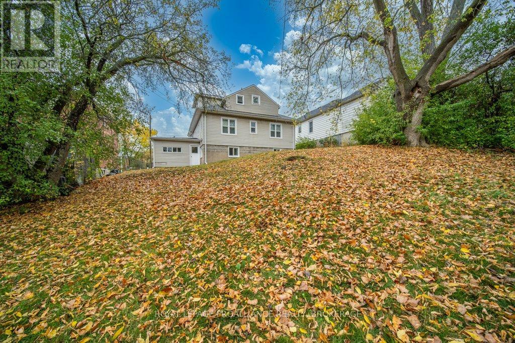 1348 Princess Street, Kingston (West Of Sir John A. Blvd), Ontario  K7M 3E2 - Photo 43 - X12477678