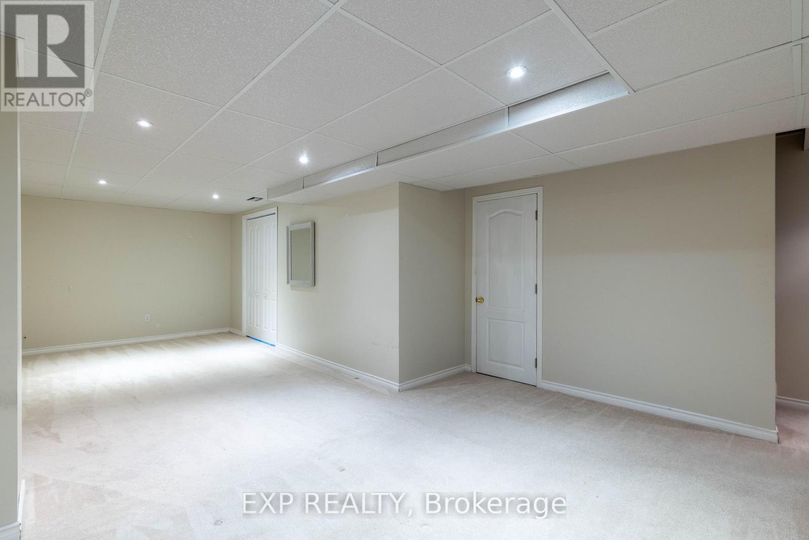 537 Heddle Crescent, Newmarket, Ontario  L3X 2J4 - Photo 21 - N12477630