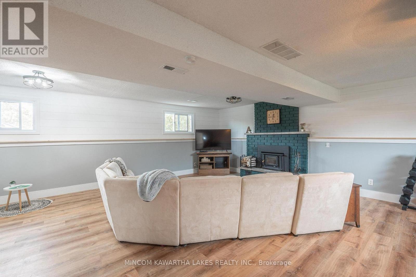 944 Blue Jay Street, Cavan Monaghan, Ontario  L0A 1C0 - Photo 26 - X12477636