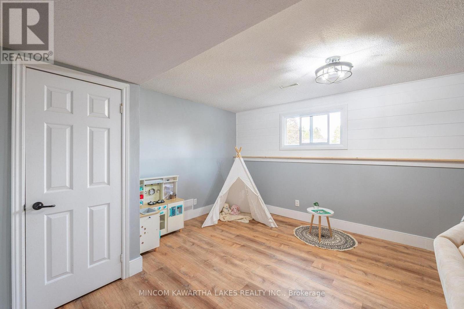 944 Blue Jay Street, Cavan Monaghan, Ontario  L0A 1C0 - Photo 28 - X12477636