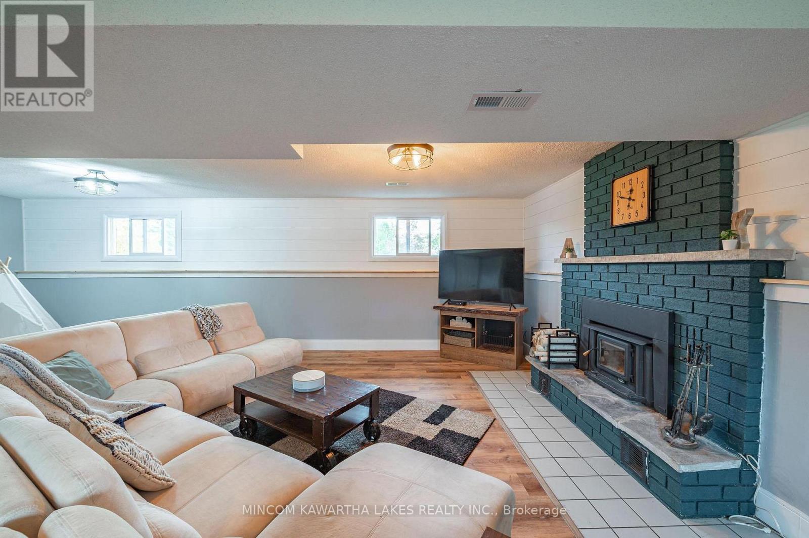 944 Blue Jay Street, Cavan Monaghan, Ontario  L0A 1C0 - Photo 30 - X12477636