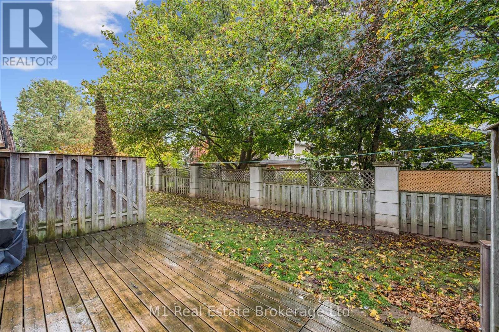 41 - 120 Country Club Drive, Guelph, Ontario  N1E 3K7 - Photo 36 - X12477659