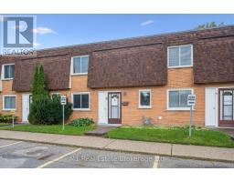 41 - 120 COUNTRY CLUB DRIVE, Guelph, Ontario