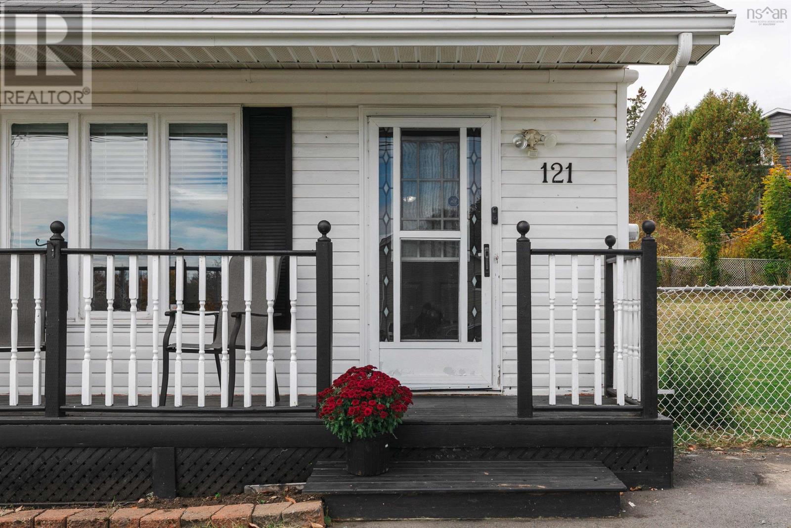 121 Lumberman Drive, Middle Sackville, Nova Scotia  B4E 2W1 - Photo 2 - 202526399