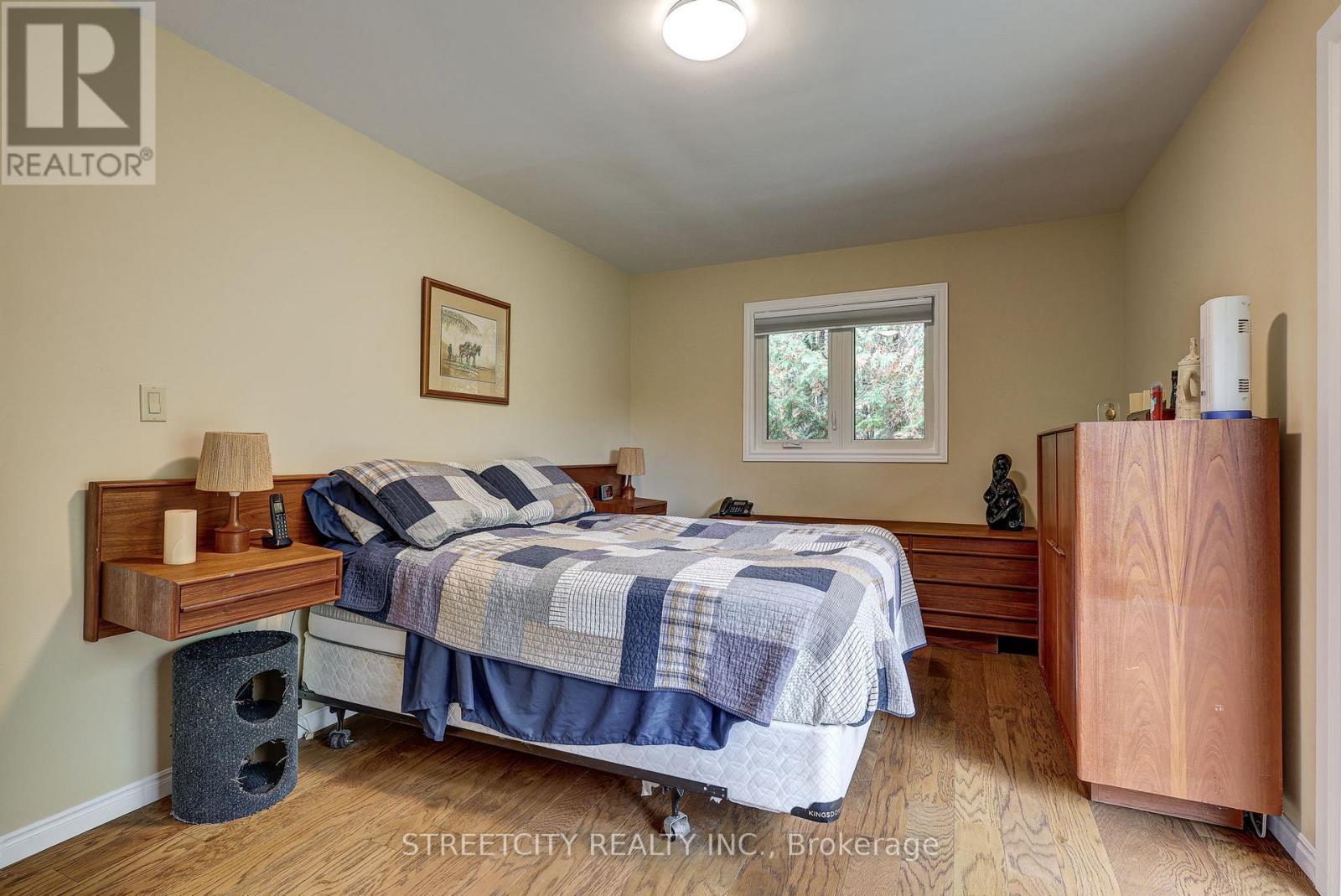 37456 Talbotline Line, Southwold (Shedden), Ontario  N0L 2E0 - Photo 22 - X12477638