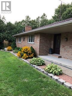 37456 Talbotline Line, Southwold (Shedden), Ontario  N0L 2E0 - Photo 4 - X12477638