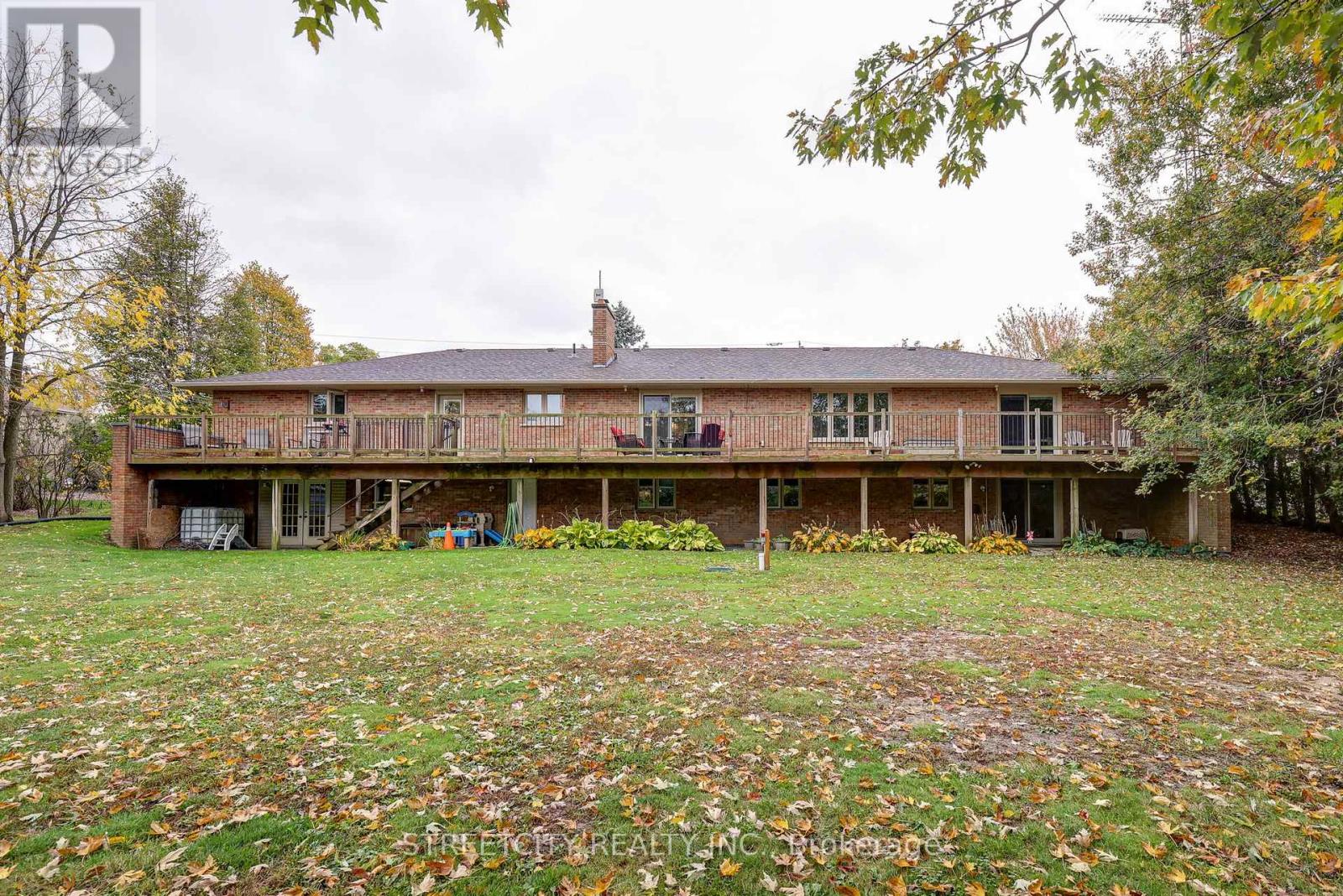 37456 Talbotline Line, Southwold (Shedden), Ontario  N0L 2E0 - Photo 48 - X12477638