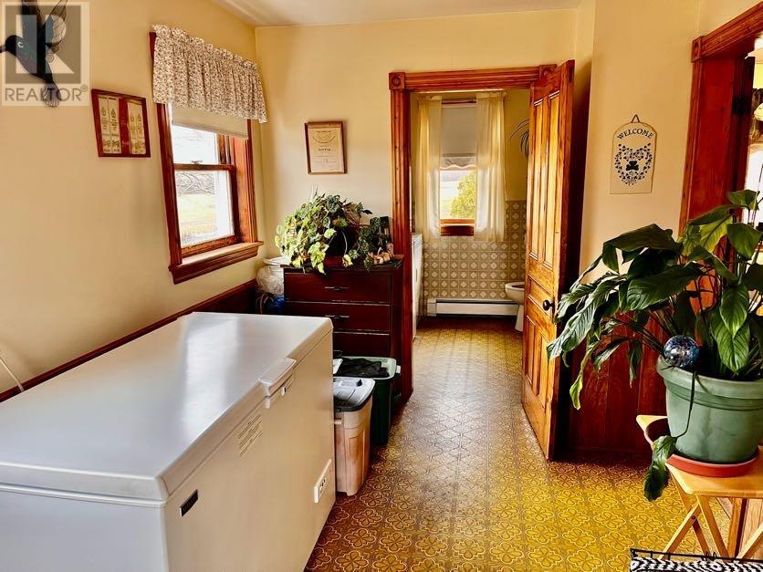 239 Ling Road, Winsloe North, Prince Edward Island  C1E 2T2 - Photo 13 - 202523215