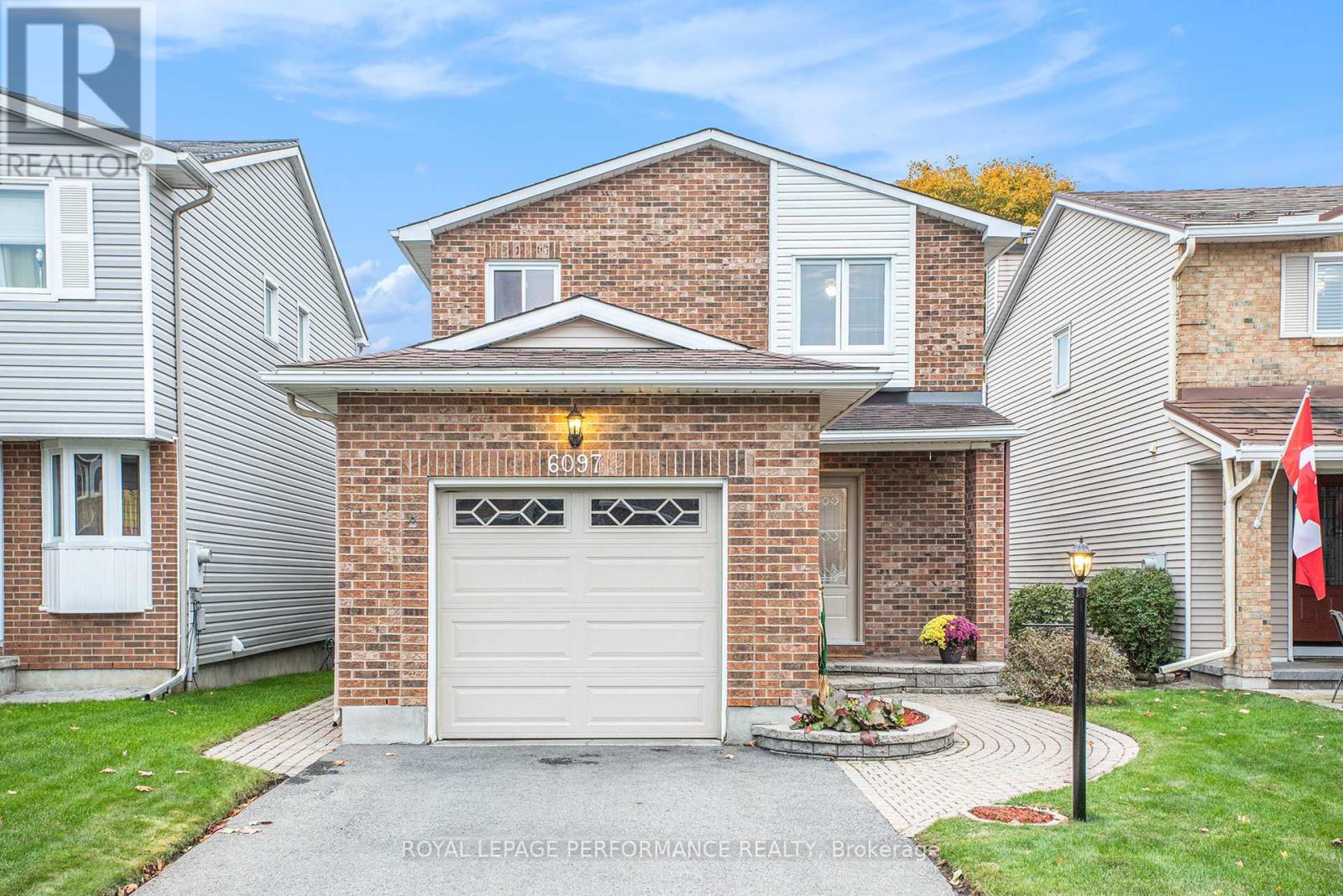 6097 FORESTGLEN CRESCENT, Ottawa, Ontario