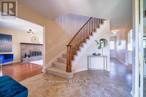 26 Crestcombe Road, St. Catharines, Ontario  L2S 2J4 - Photo 16 - X12477667