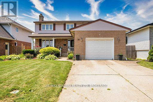 26 Crestcombe Road, St. Catharines, Ontario  L2S 2J4 - Photo 2 - X12477667