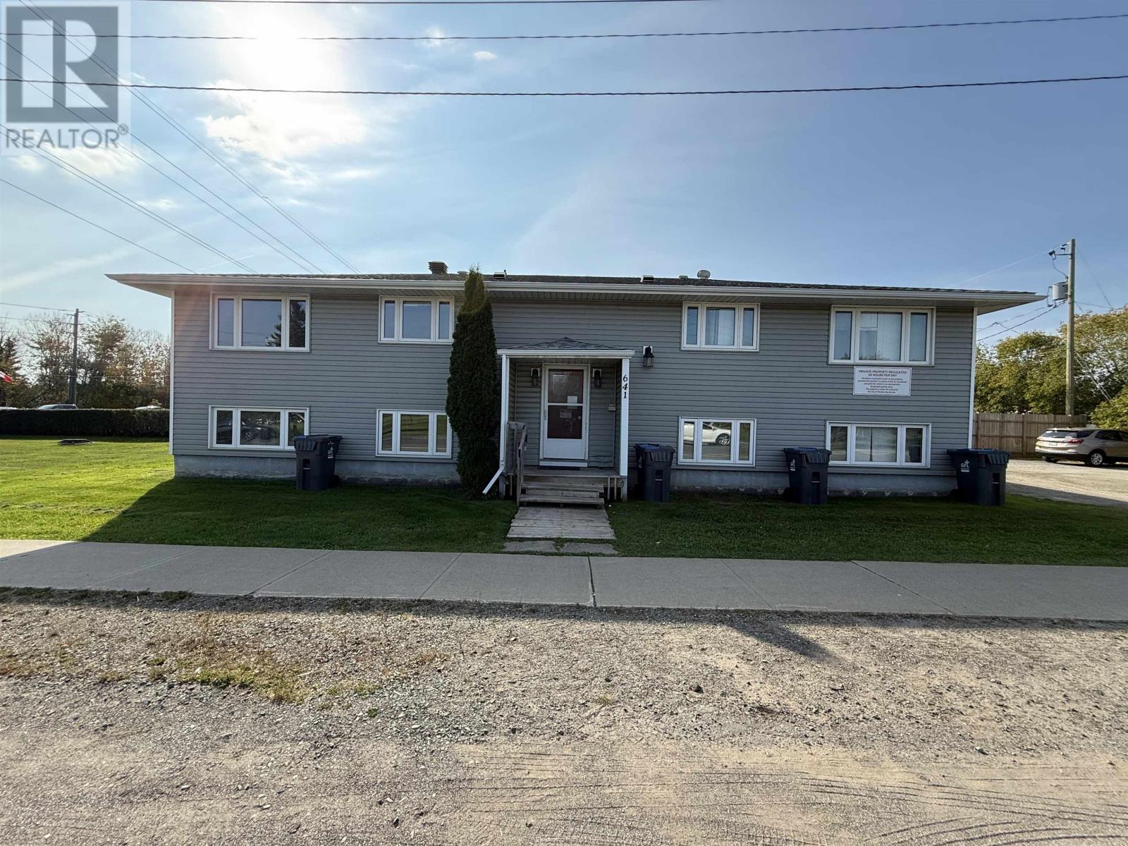 641 Ford ST N, Thunder Bay, Ontario