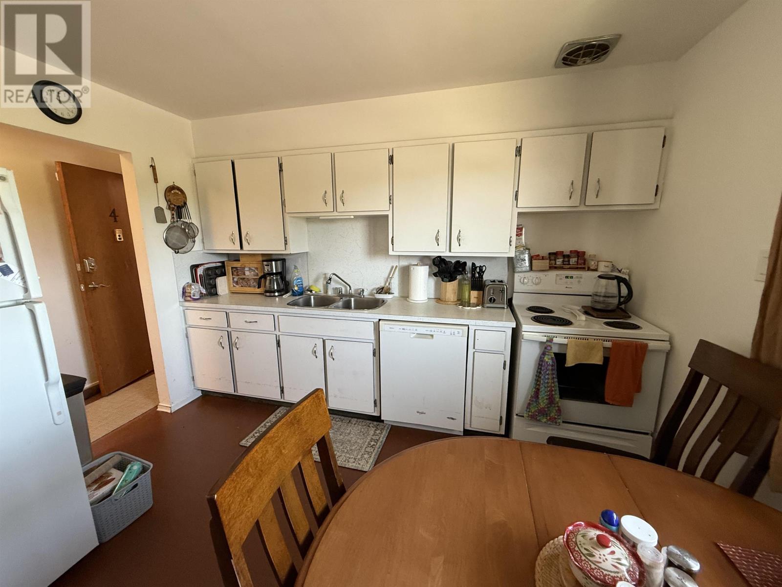 641 Ford St N, Thunder Bay, Ontario  P7C 4L8 - Photo 18 - TB253296