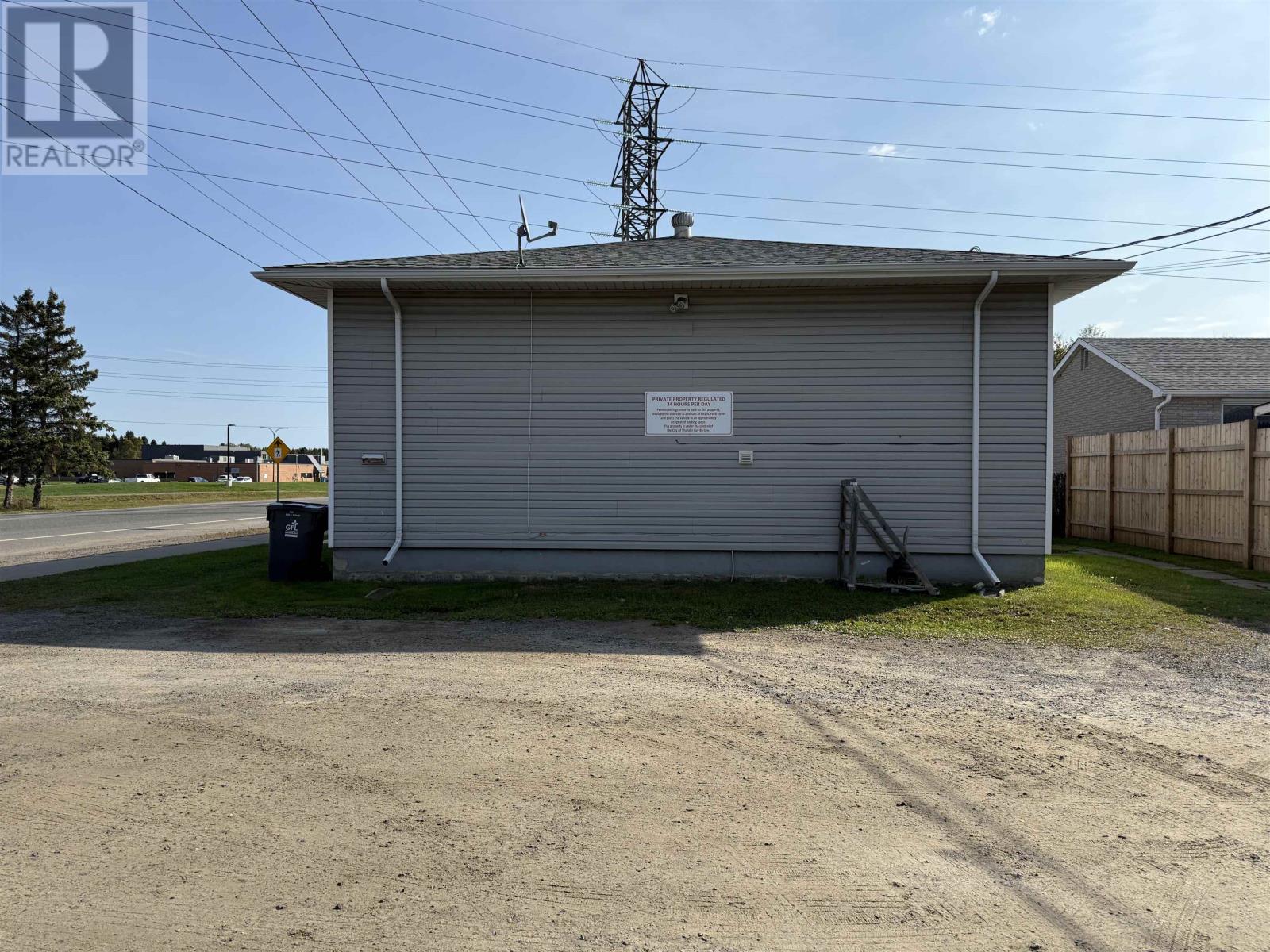 641 Ford St N, Thunder Bay, Ontario  P7C 4L8 - Photo 4 - TB253296