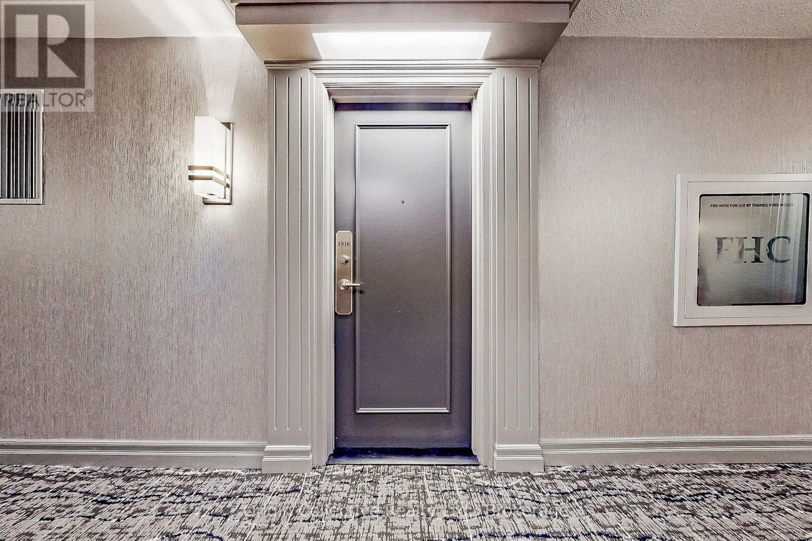 1916 - 5233 Dundas Street W, Toronto, Ontario  M9B 6M1 - Photo 26 - W12477633