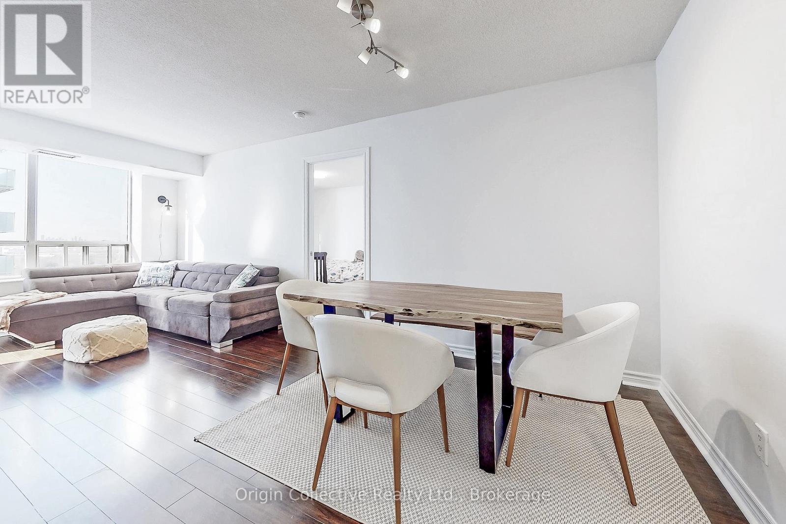 1916 - 5233 Dundas Street W, Toronto, Ontario  M9B 6M1 - Photo 6 - W12477633