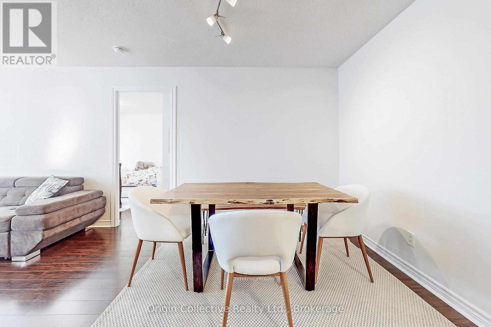 1916 - 5233 Dundas Street W, Toronto, Ontario  M9B 6M1 - Photo 7 - W12477633