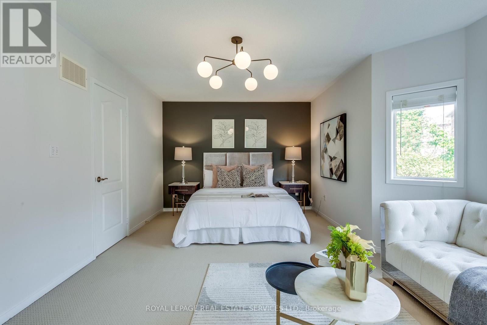 2151 Orchard Road, Burlington, Ontario  L7L 7K6 - Photo 29 - W12477634