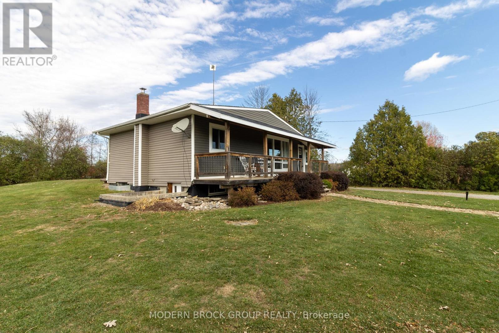 94 Bakers Road, Elizabethtown-Kitley, Ontario  K0E 1Y0 - Photo 2 - X12477643