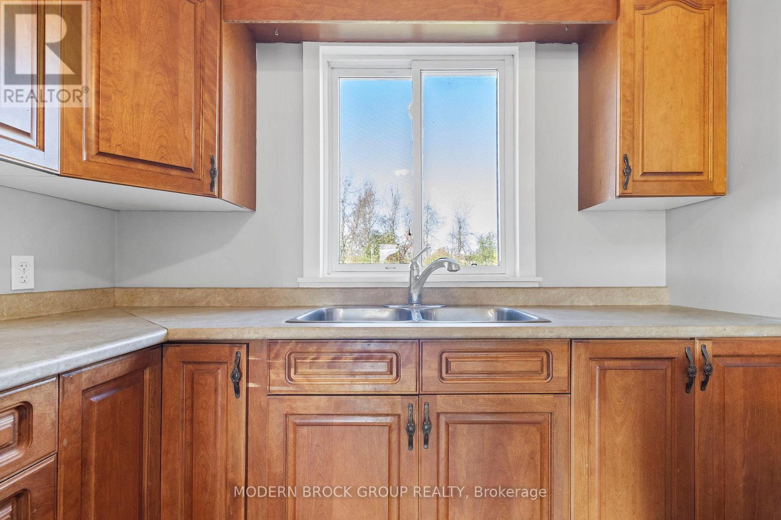 94 Bakers Road, Elizabethtown-Kitley, Ontario  K0E 1Y0 - Photo 23 - X12477643