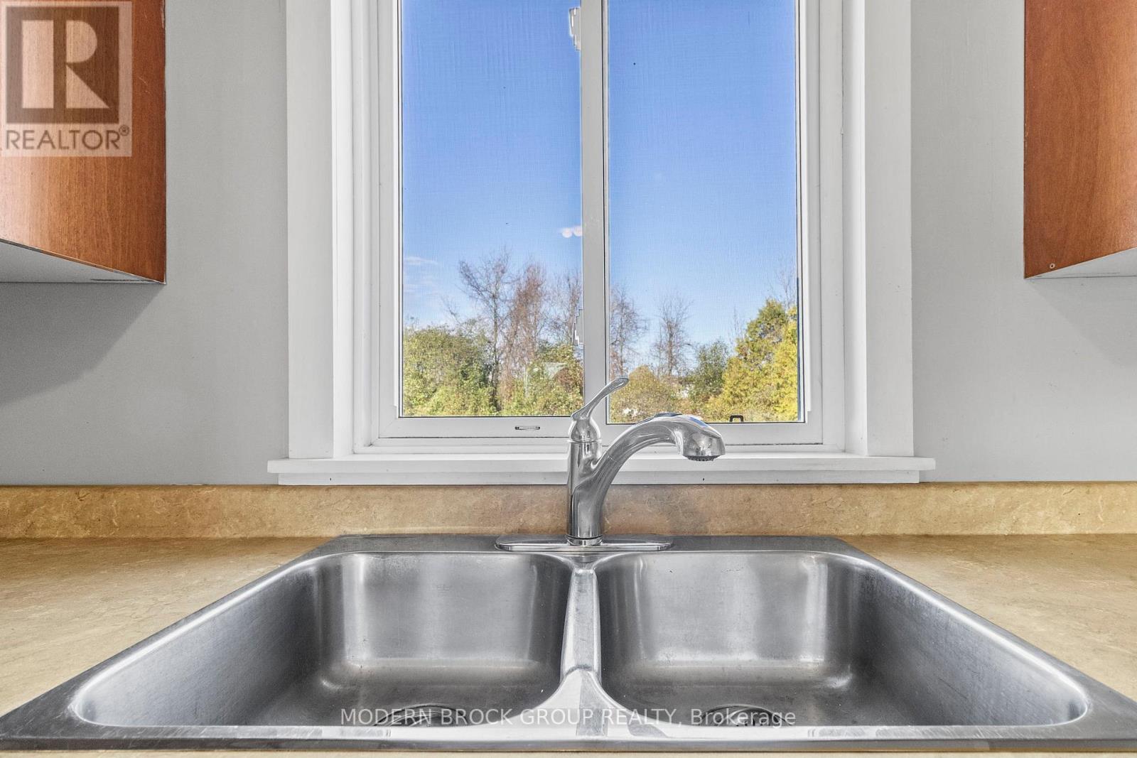 94 Bakers Road, Elizabethtown-Kitley, Ontario  K0E 1Y0 - Photo 24 - X12477643