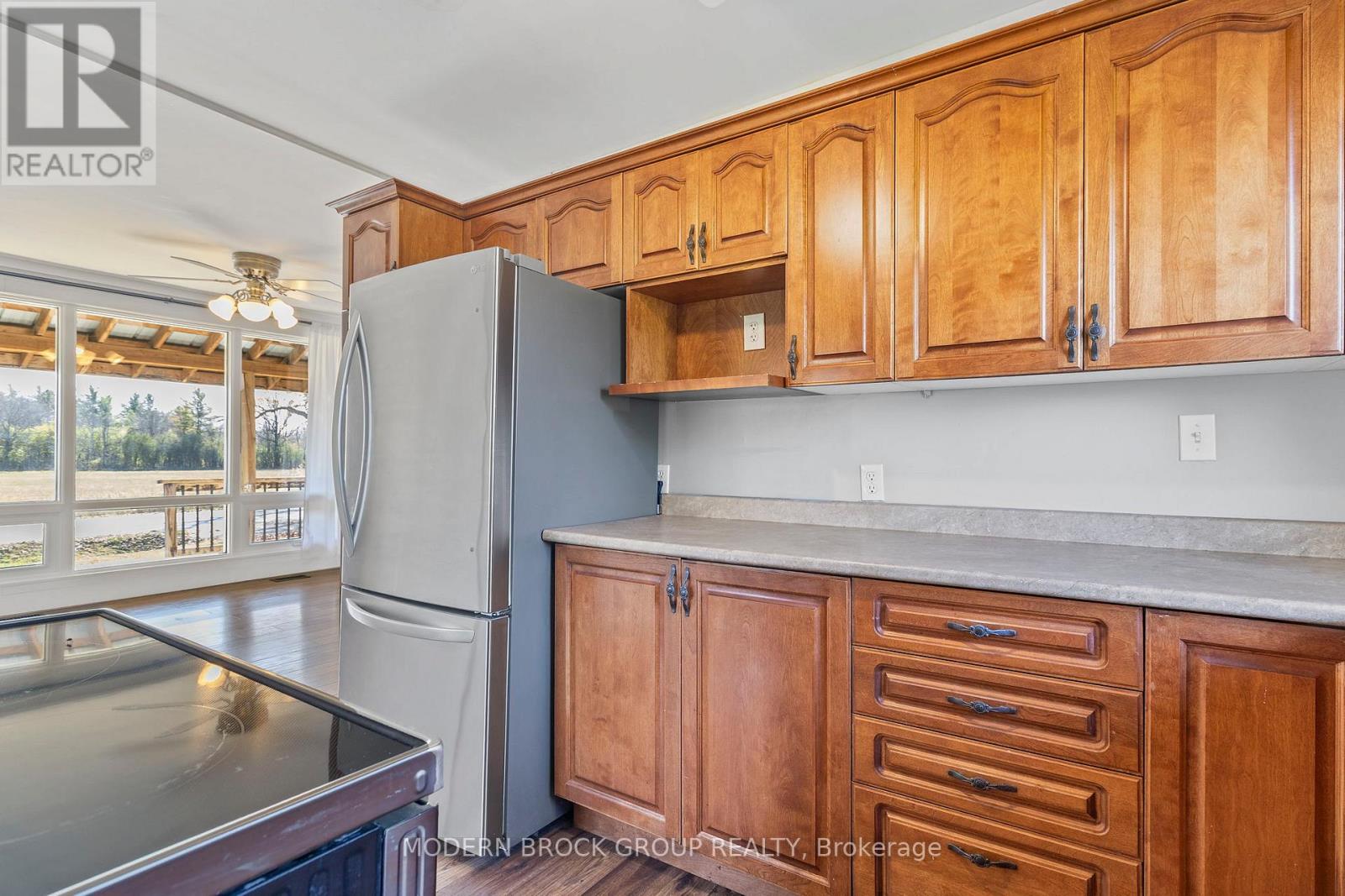 94 Bakers Road, Elizabethtown-Kitley, Ontario  K0E 1Y0 - Photo 25 - X12477643