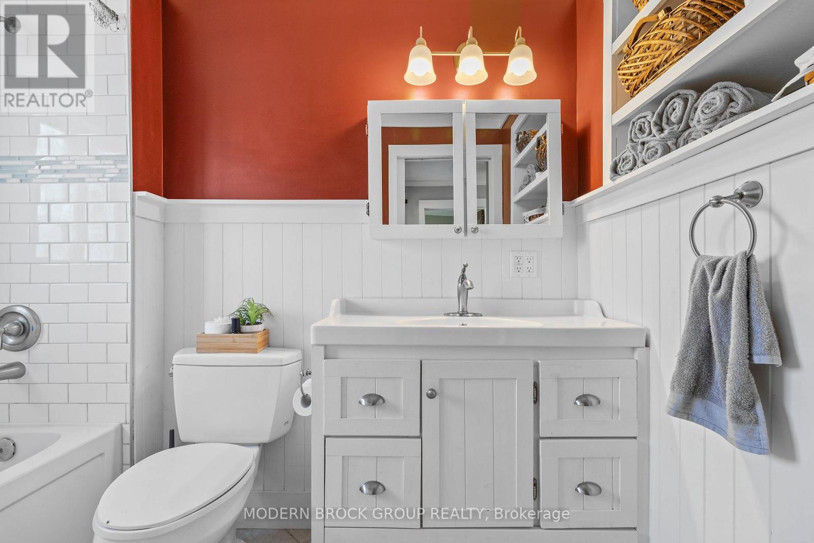 94 Bakers Road, Elizabethtown-Kitley, Ontario  K0E 1Y0 - Photo 37 - X12477643