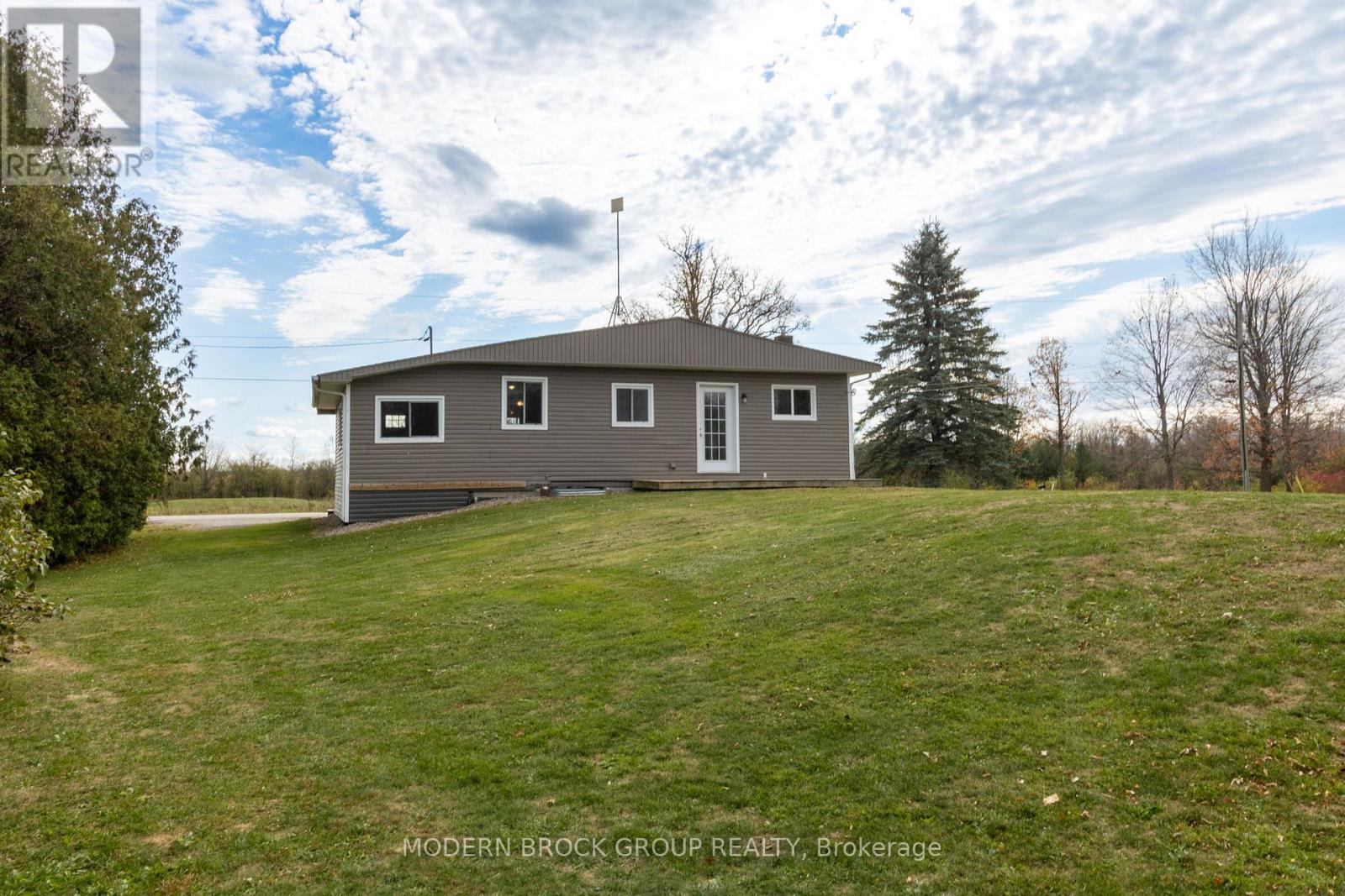 94 Bakers Road, Elizabethtown-Kitley, Ontario  K0E 1Y0 - Photo 41 - X12477643