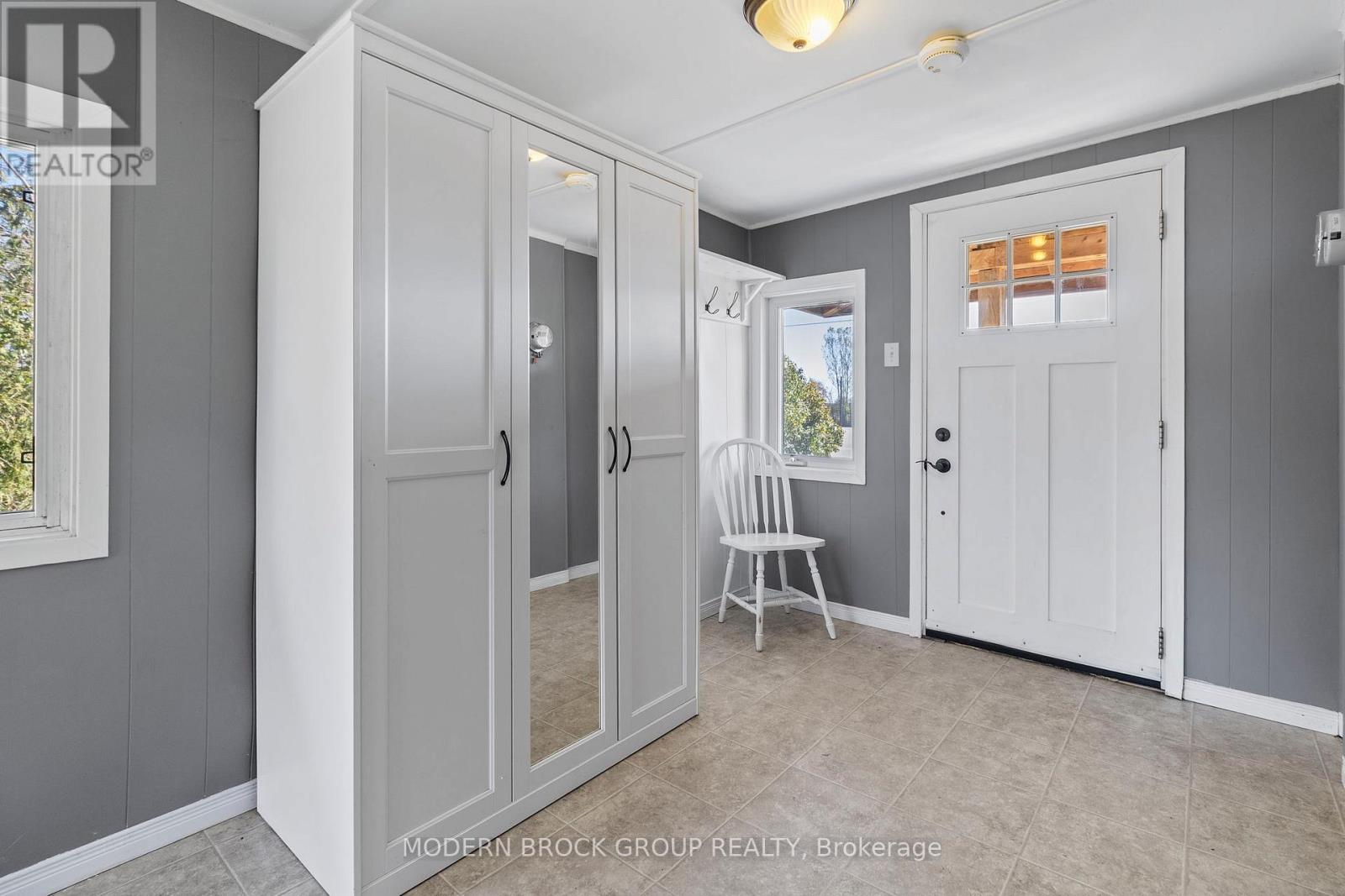 94 Bakers Road, Elizabethtown-Kitley, Ontario  K0E 1Y0 - Photo 9 - X12477643