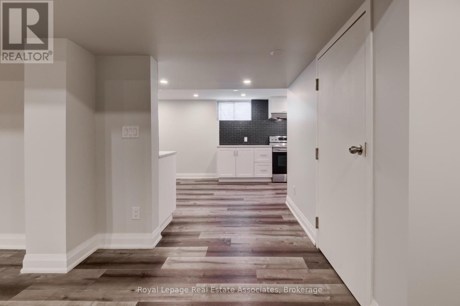 Unit C - 22 St James Street, Brantford, Ontario  N3T 3Z6 - Photo 8 - X12477631