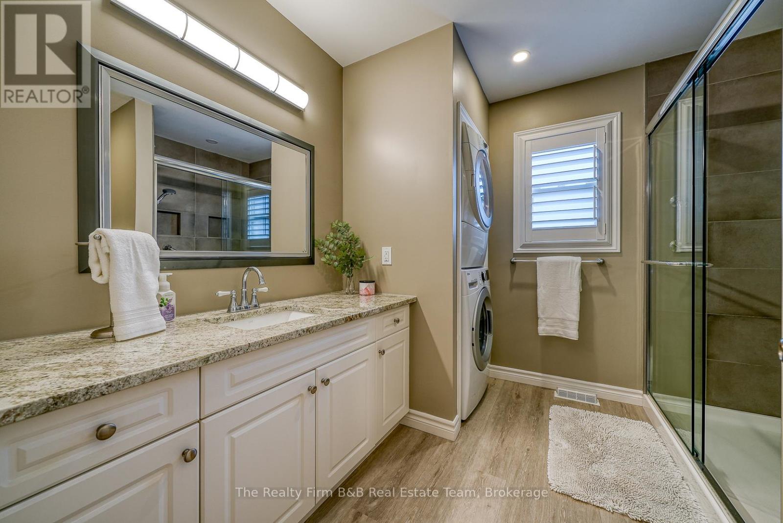 501 Alberta Avenue, Woodstock, Ontario  N4V 1H3 - Photo 37 - X12477645