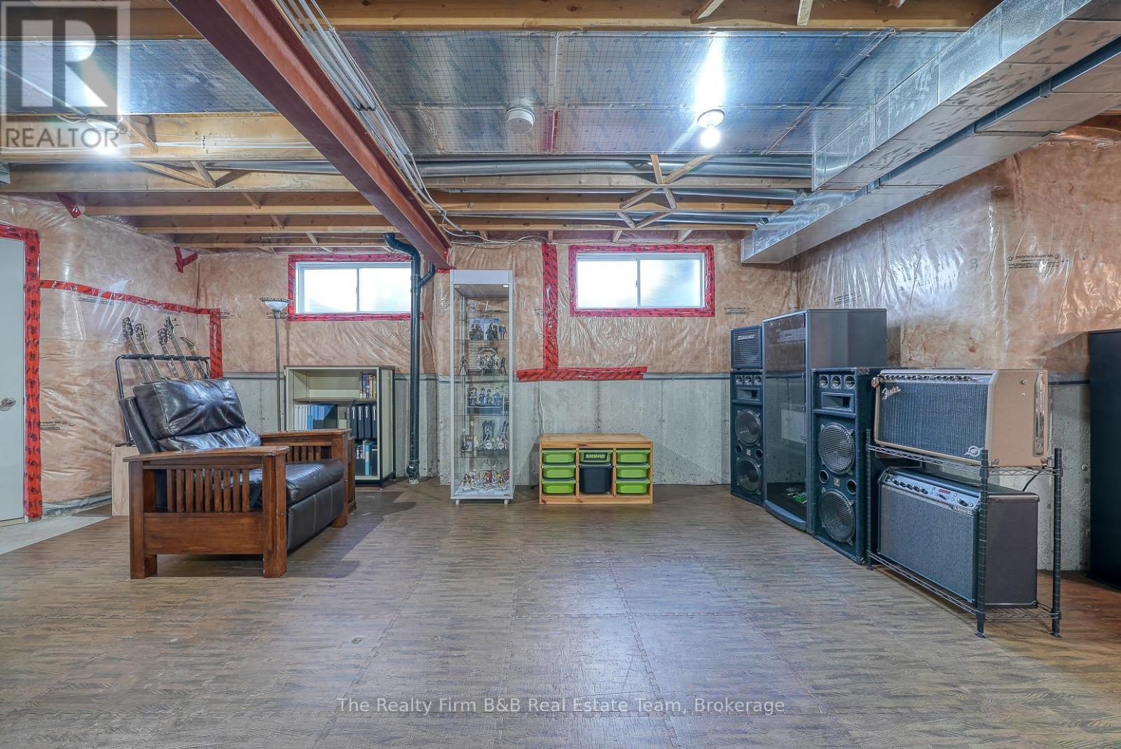 501 Alberta Avenue, Woodstock, Ontario  N4V 1H3 - Photo 44 - X12477645