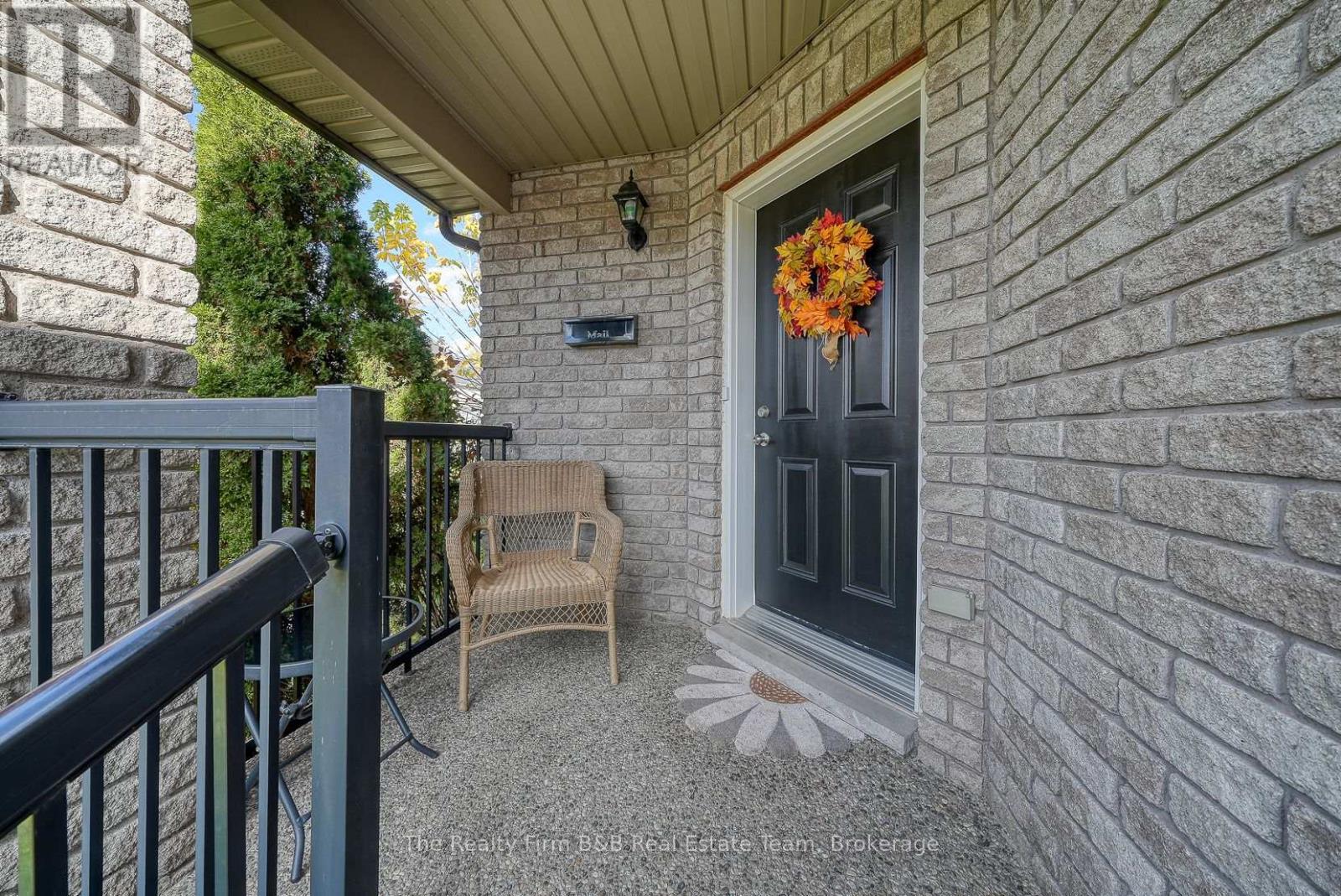 501 Alberta Avenue, Woodstock, Ontario  N4V 1H3 - Photo 9 - X12477645