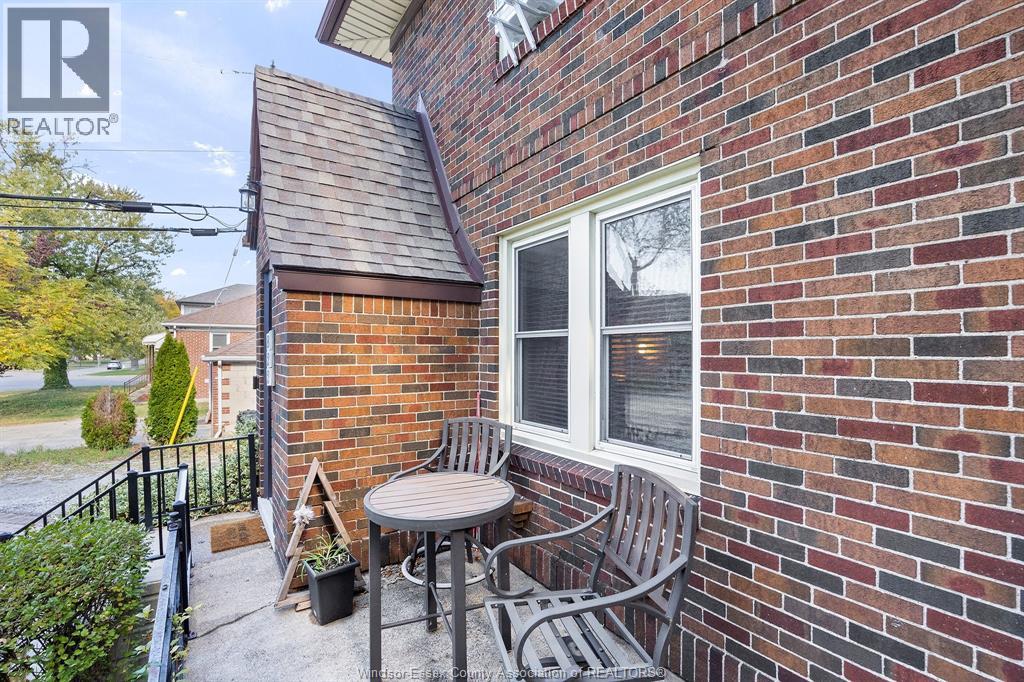 822 Fairview Boulevard, Windsor, Ontario  N8S 3E5 - Photo 2 - 25026948