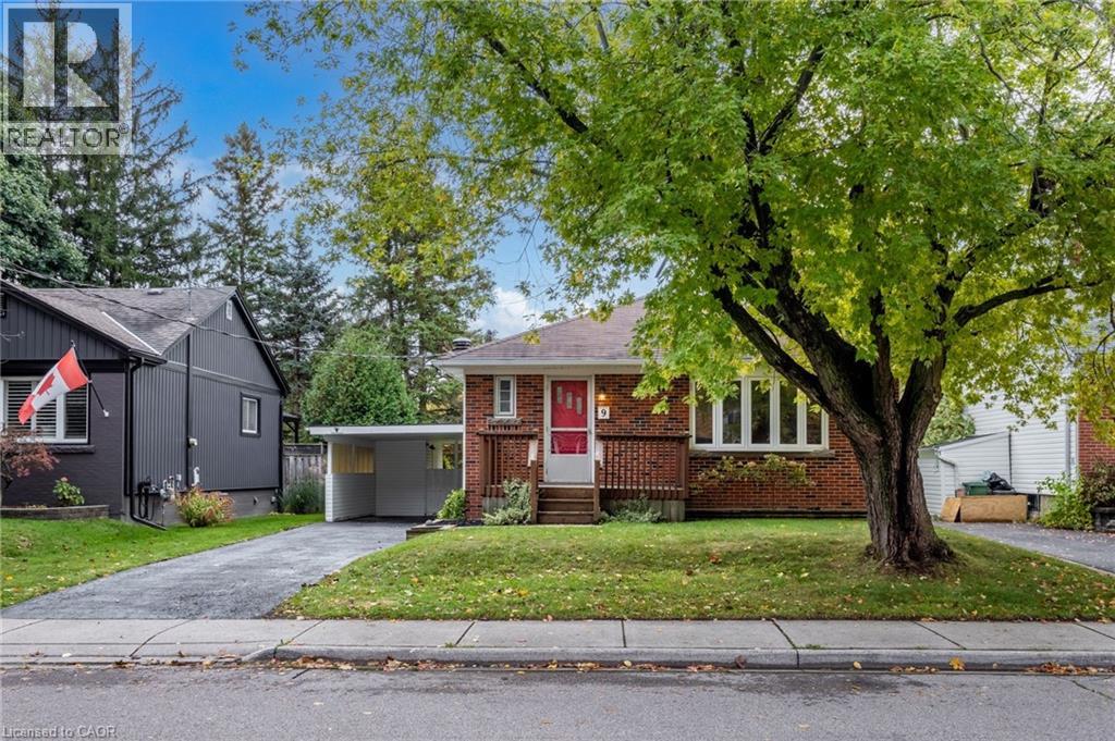 9 Mckay Road, Hamilton, Ontario  L9H 1H6 - Photo 1 - 40781235
