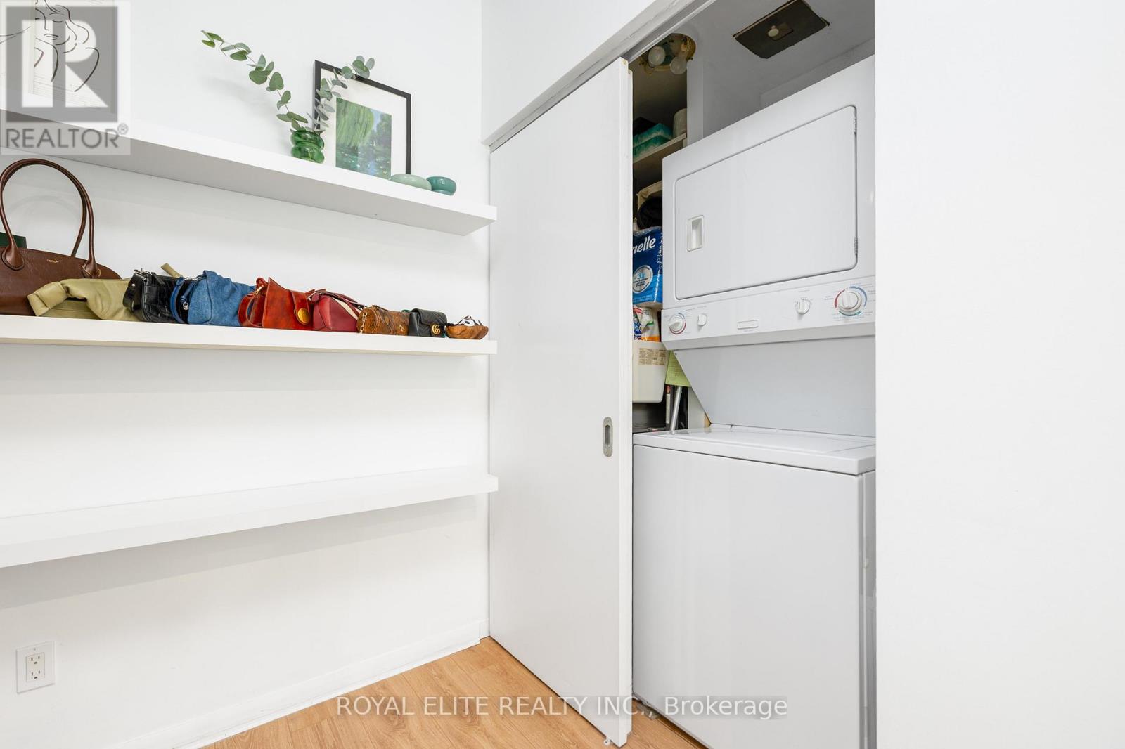 307 - 218 King Street E, Toronto, Ontario  M5A 4T5 - Photo 6 - C12477642