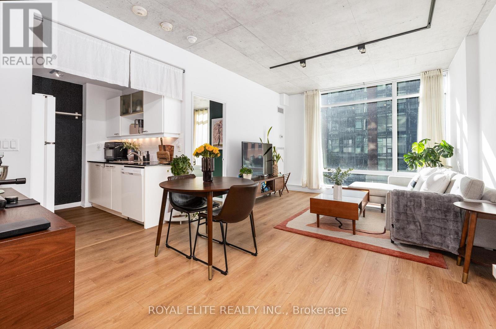 307 - 218 King Street E, Toronto, Ontario  M5A 4T5 - Photo 8 - C12477642