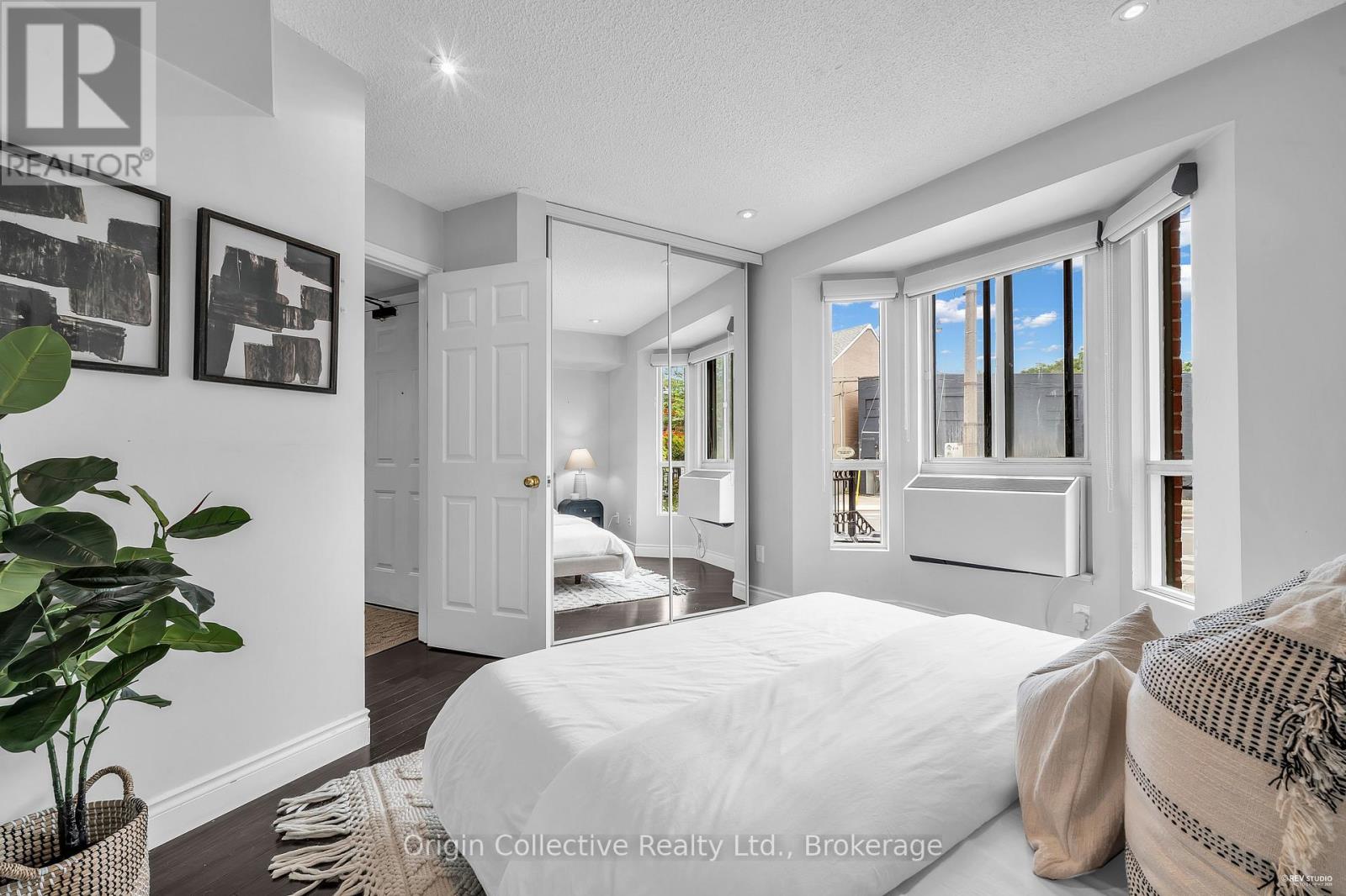 Th17 - 166b Niagara Street, Toronto, Ontario  M5V 1C8 - Photo 29 - C12477646
