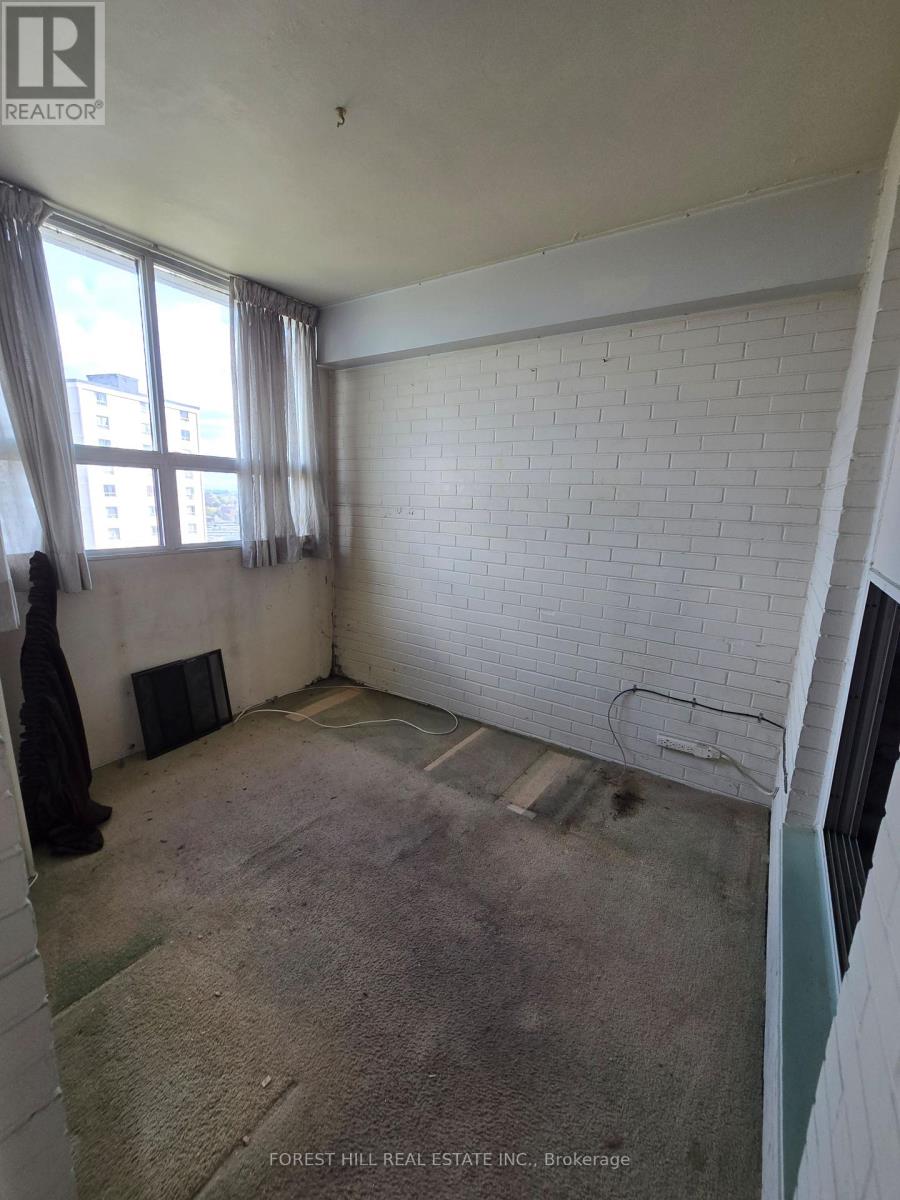 1109 - 130 Neptune Drive, Toronto, Ontario  M6A 1X5 - Photo 10 - C12477662