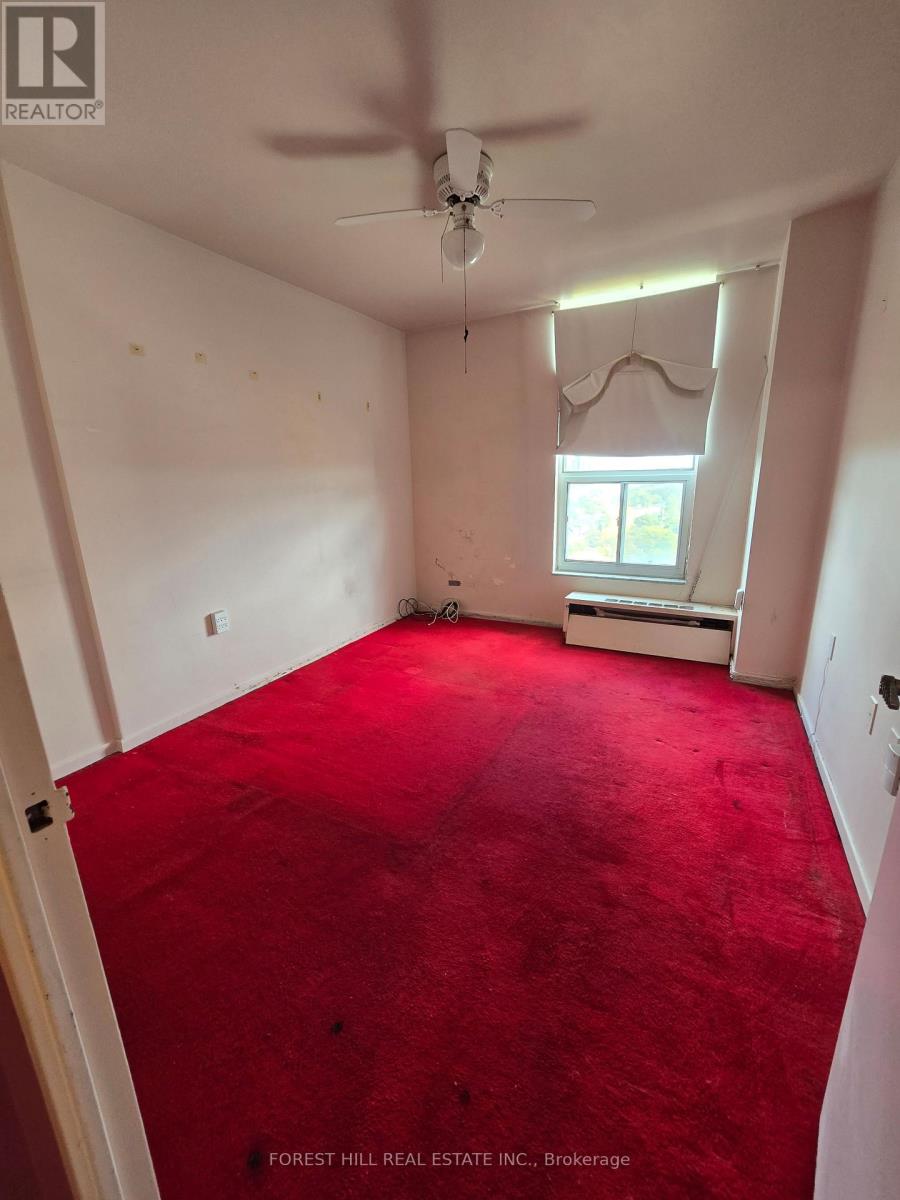 1109 - 130 Neptune Drive, Toronto, Ontario  M6A 1X5 - Photo 5 - C12477662